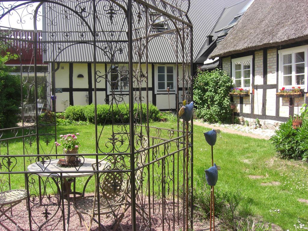Aengshyddan B&B Yngsjo Экстерьер фото
